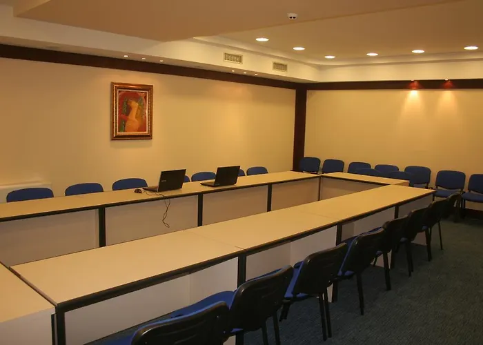 Lejlighedshotel Vris 3*