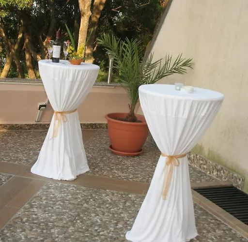 Lejlighedshotel Vris 3*