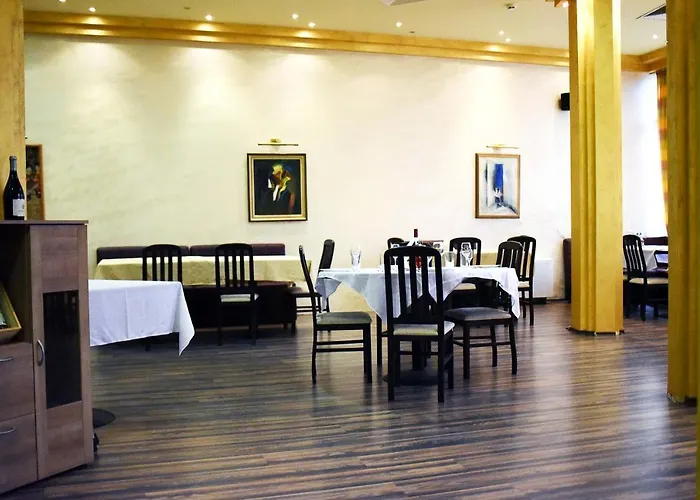 Vris Lejlighedshotel